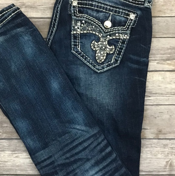 *SOLD!!*ROCK REVIVAL BERRY STRAIGHT - Picture 2 of 2